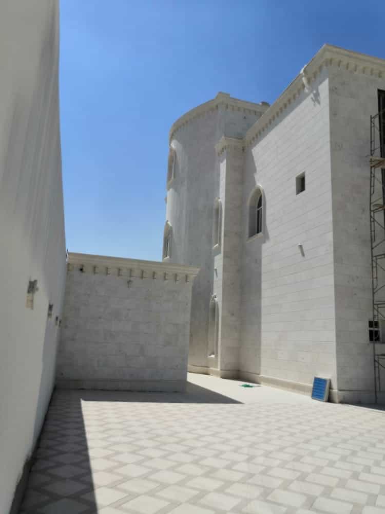 Palace Image 3